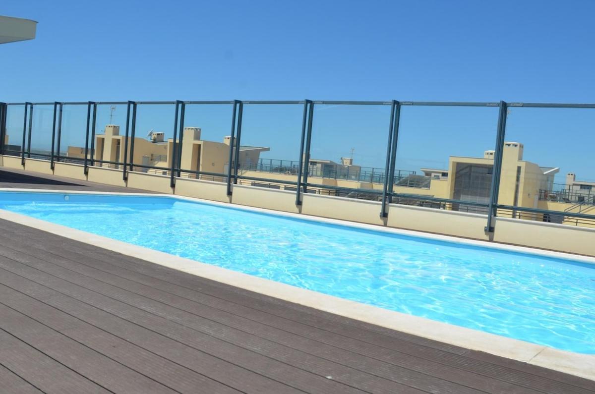 Algarve T2 Apartment With Pool And Balcony In Olhão Esterno foto