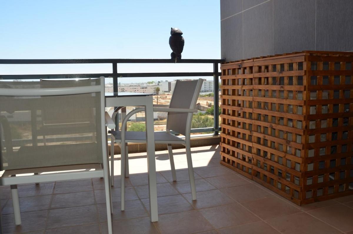 Algarve T2 Apartment With Pool And Balcony In Olhão Esterno foto