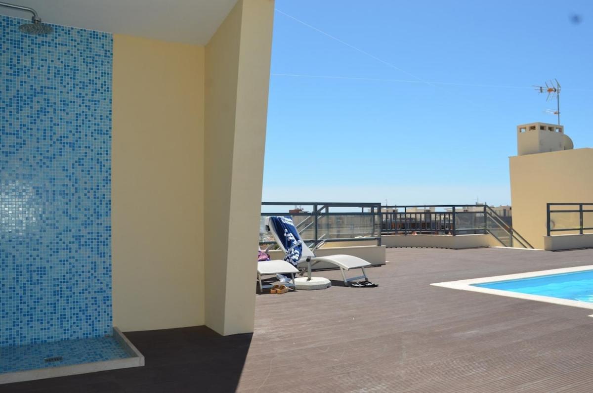 Algarve T2 Apartment With Pool And Balcony In Olhão Esterno foto