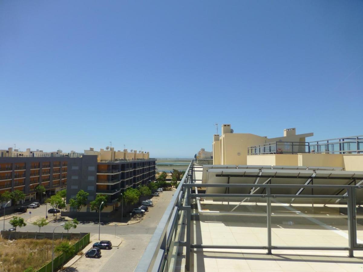 Algarve T2 Apartment With Pool And Balcony In Olhão Esterno foto